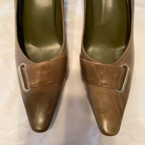 Ipanema Leather Heels - Picture 2 of 5